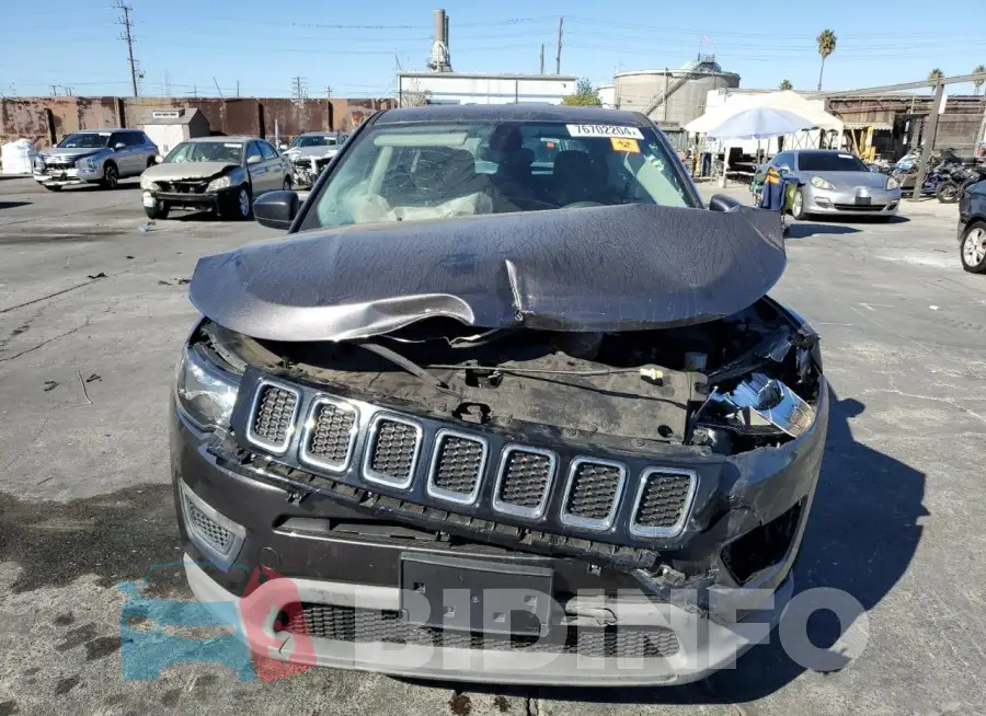 3C4NJCAB8JT425488 Photo# 5
