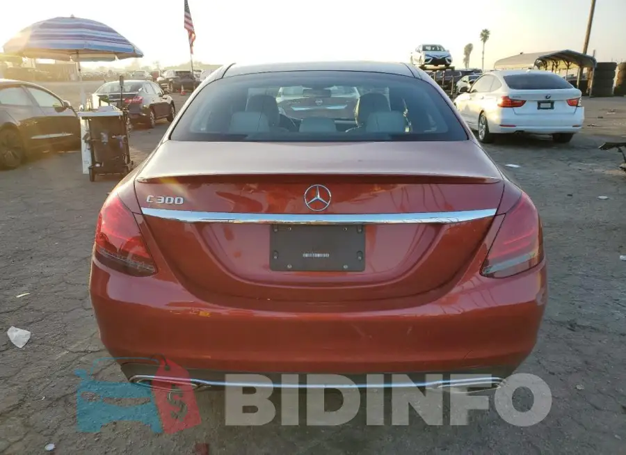 55SWF8DB9LU327892 Photo# 6