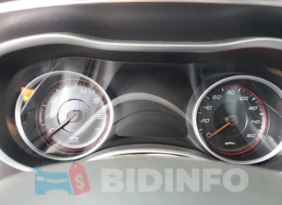 2C3CDXCTXFH886188 Photo# 9