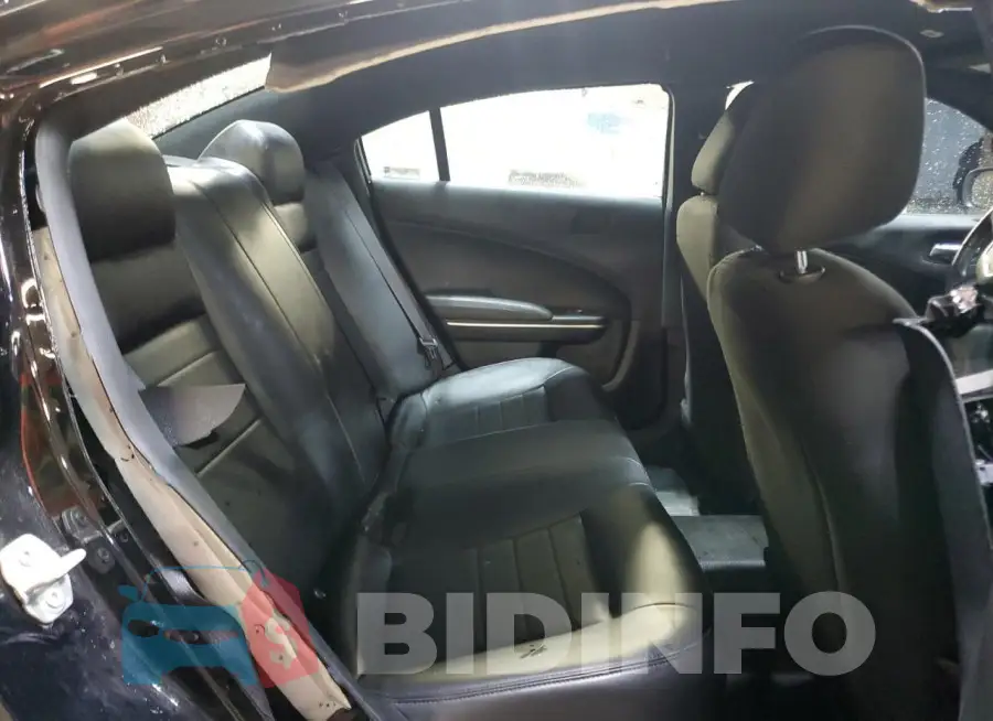 2C3CDXKG2PH640547 Photo# 10