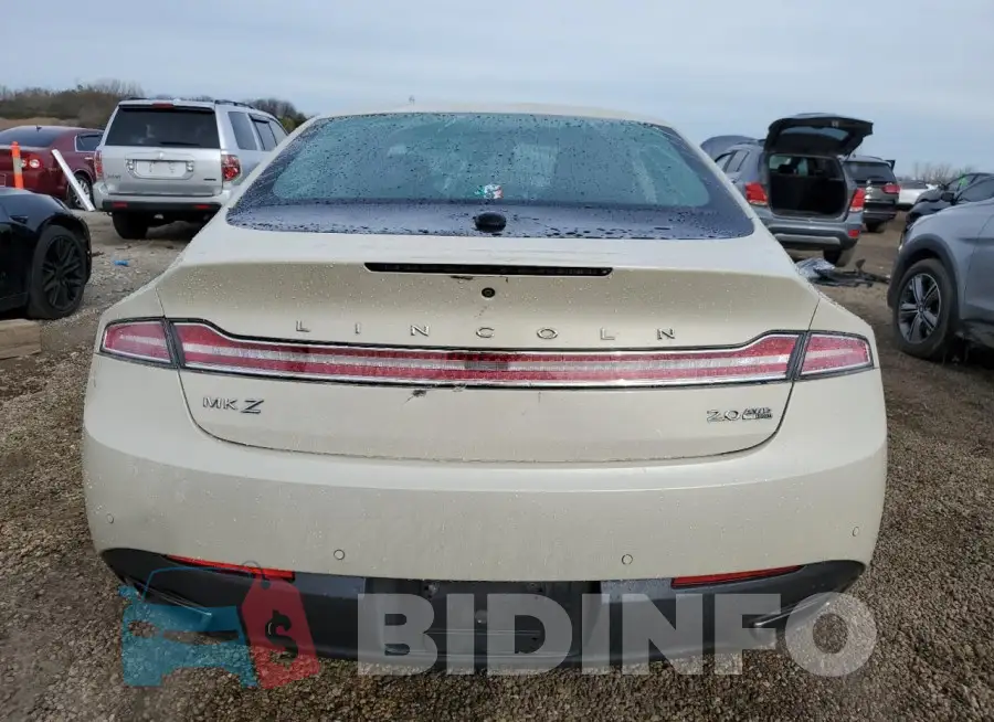 3LN6L2J99GR611564 Photo# 6