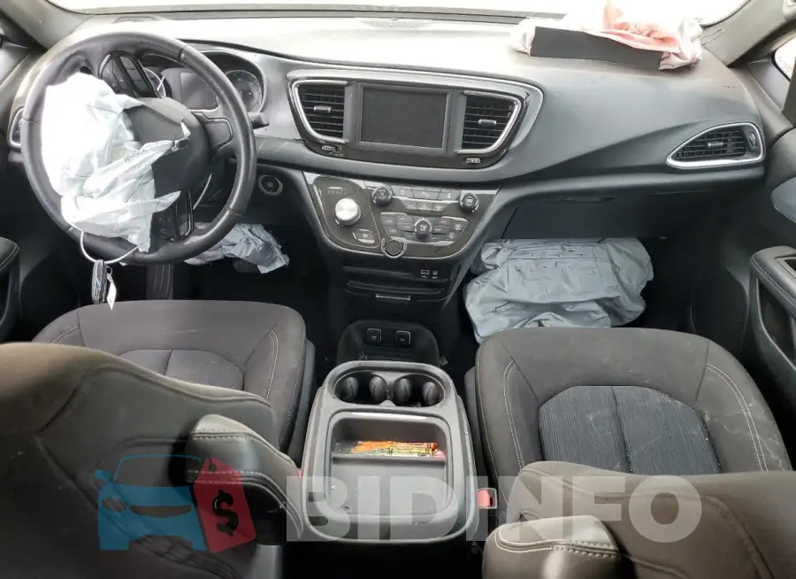2C4RC1FG7LR110532 Photo# 8