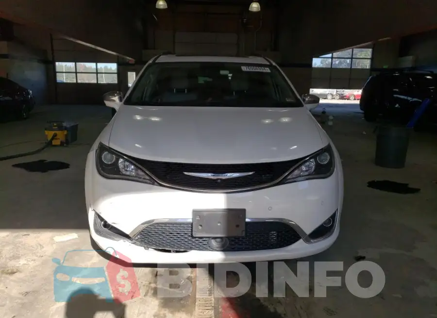 2C4RC1GG5LR117154 Photo# 5