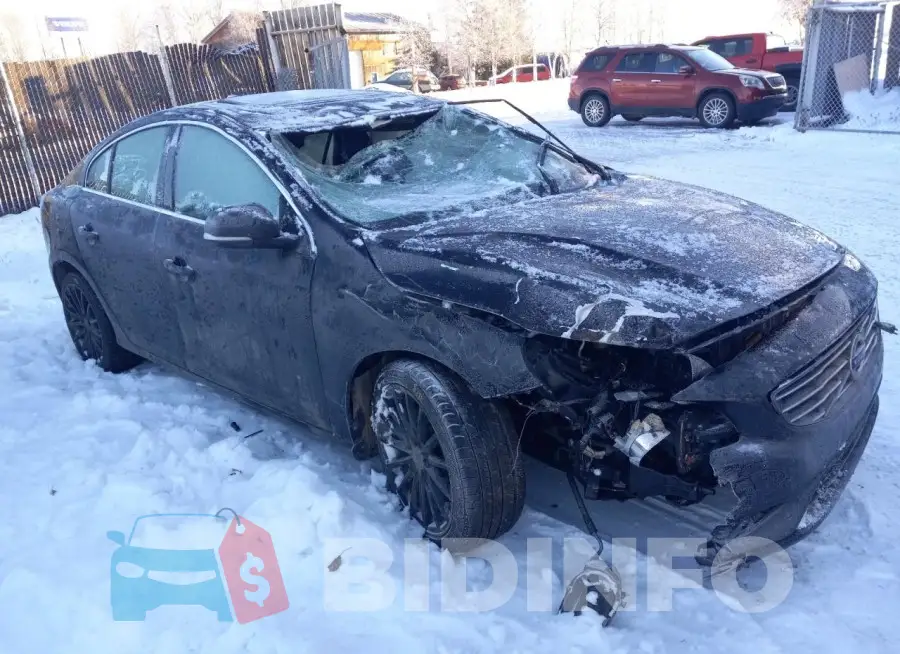 YV1612TB7F1299824 Photo# 4