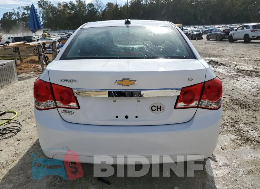 1G1PE5SB4G7228668 Photo# 6