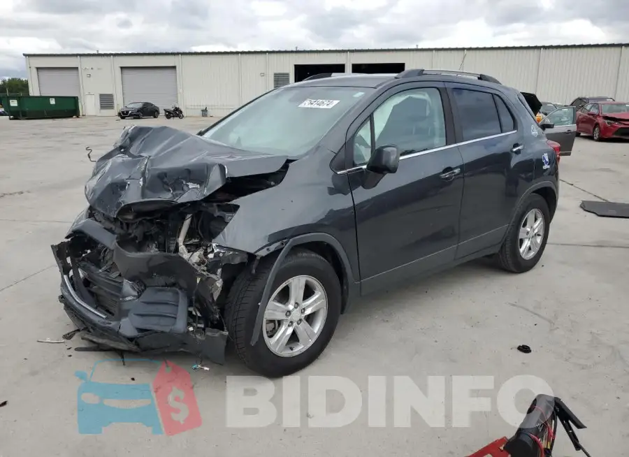 3GNCJLSB9HL274586 Photo# 1