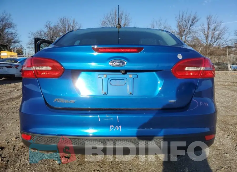 1FADP3F26JL285154 Photo# 6