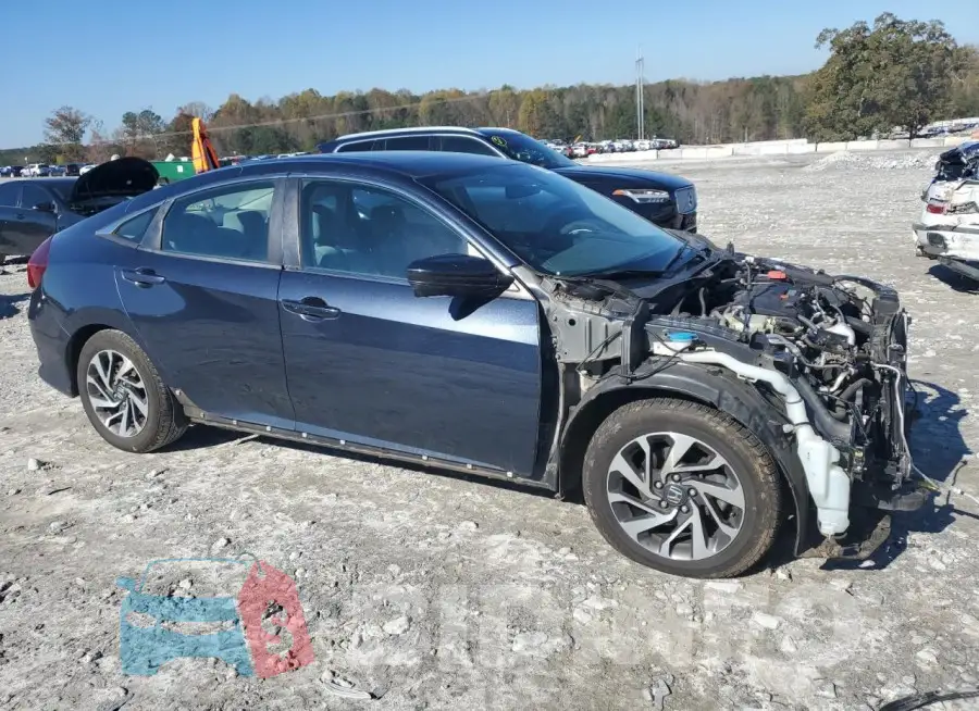 19XFC2F79HE042154 Photo# 4