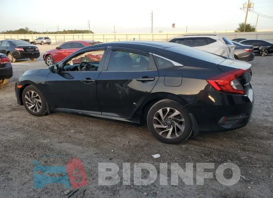 19XFC2F81GE079352 Photo# 2