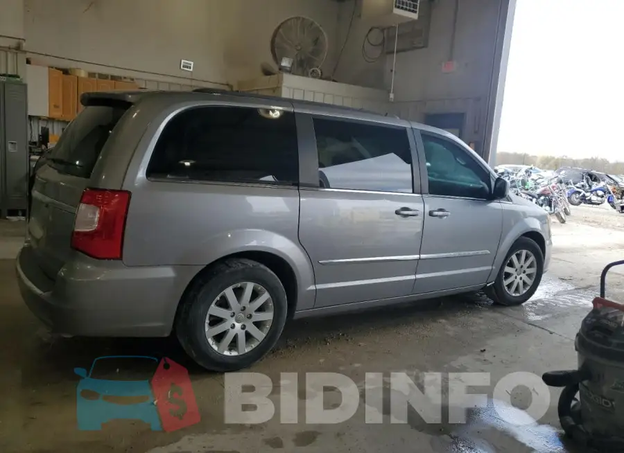2C4RC1BG1FR706424 Photo# 3