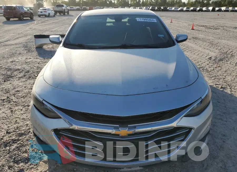 1G1ZD5ST1KF163622 Photo# 5