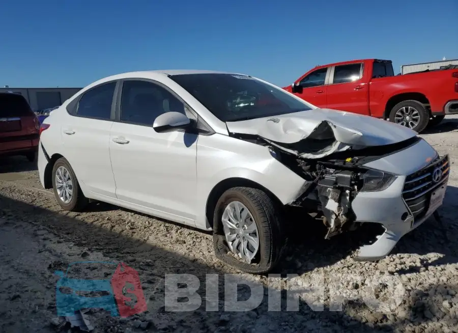 3KPC24A62LE123893 Photo# 4
