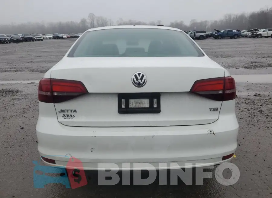 3VW167AJ5HM350586 Photo# 6