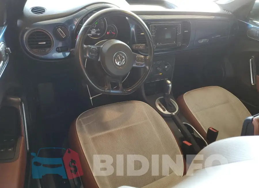 3VW517ATXHM815980 Photo# 8