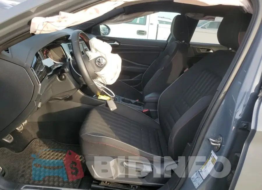 3VW5T7BU1KM168166 Photo# 7