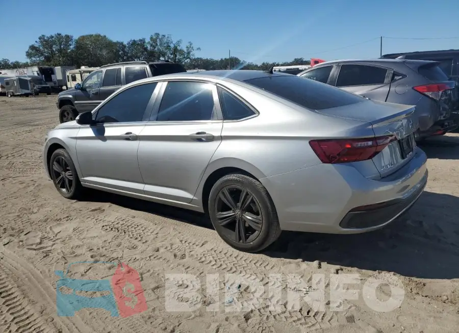 3VW7M7BU5NM011864 Photo# 2