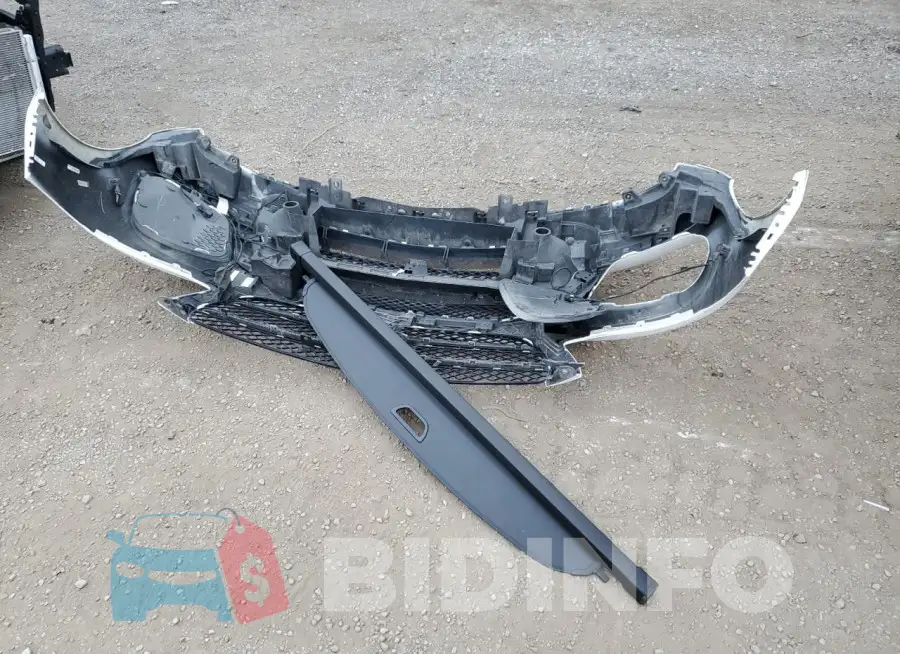 4JGDA5GB8JB161393 Photo# 13