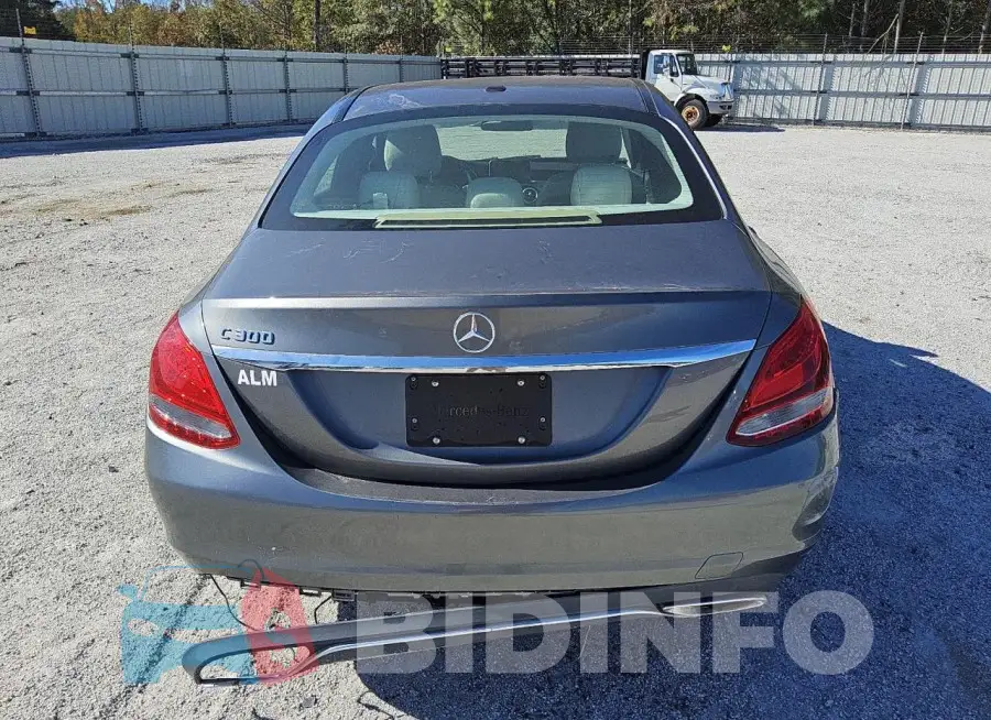 55SWF4JB6HU182458 Photo# 6