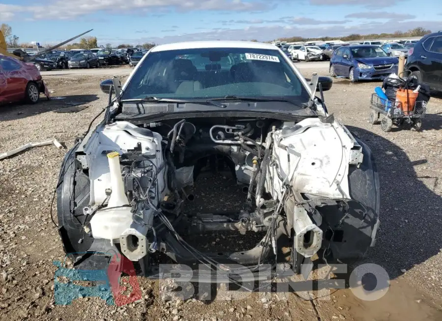 2C3CDXCT5GH347334 Photo# 5