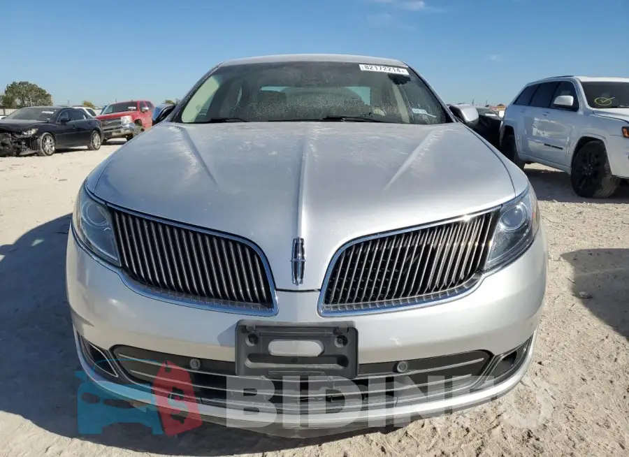 1LNHL9DK2GG601403 Photo# 5