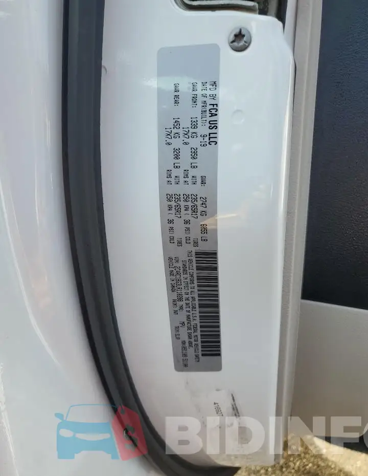 2C4RC1BG3LR110288 Photo# 13