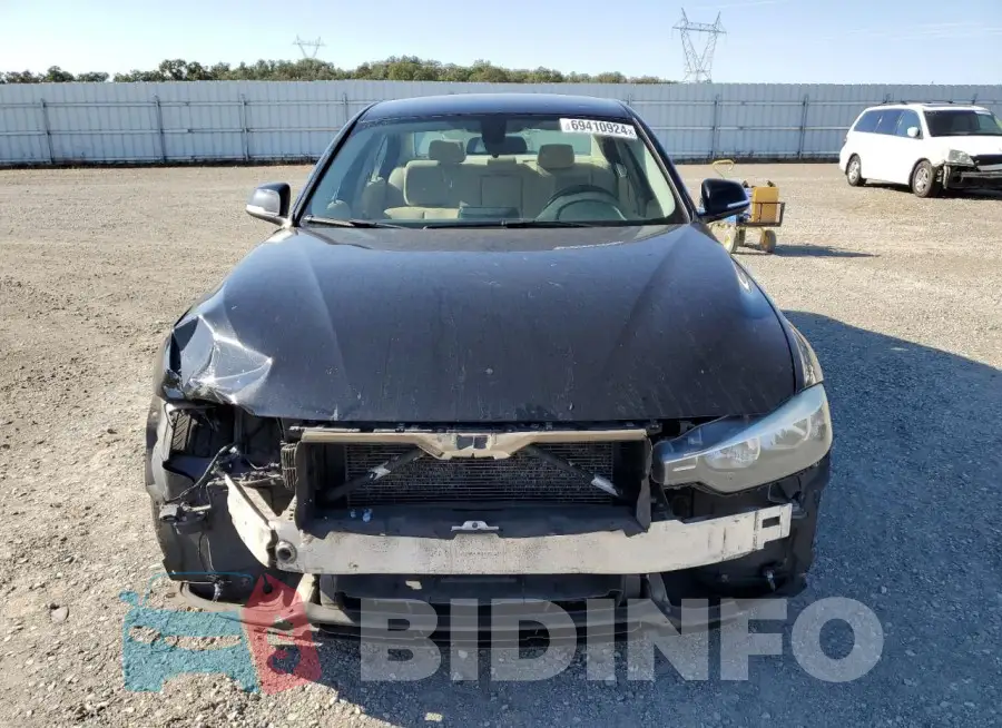 WBA3B1C56FP681279 Photo# 5