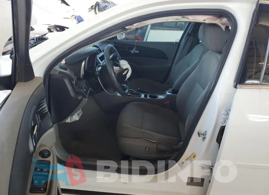 1G11B5SAXGF166446 Photo# 7