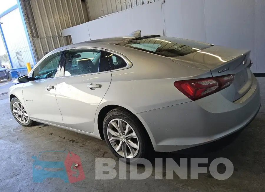 1G1ZD5ST8NF110226 Photo# 2