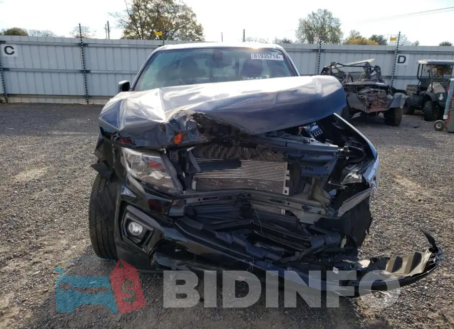 1GCHSCEN9N1314783 Photo# 5