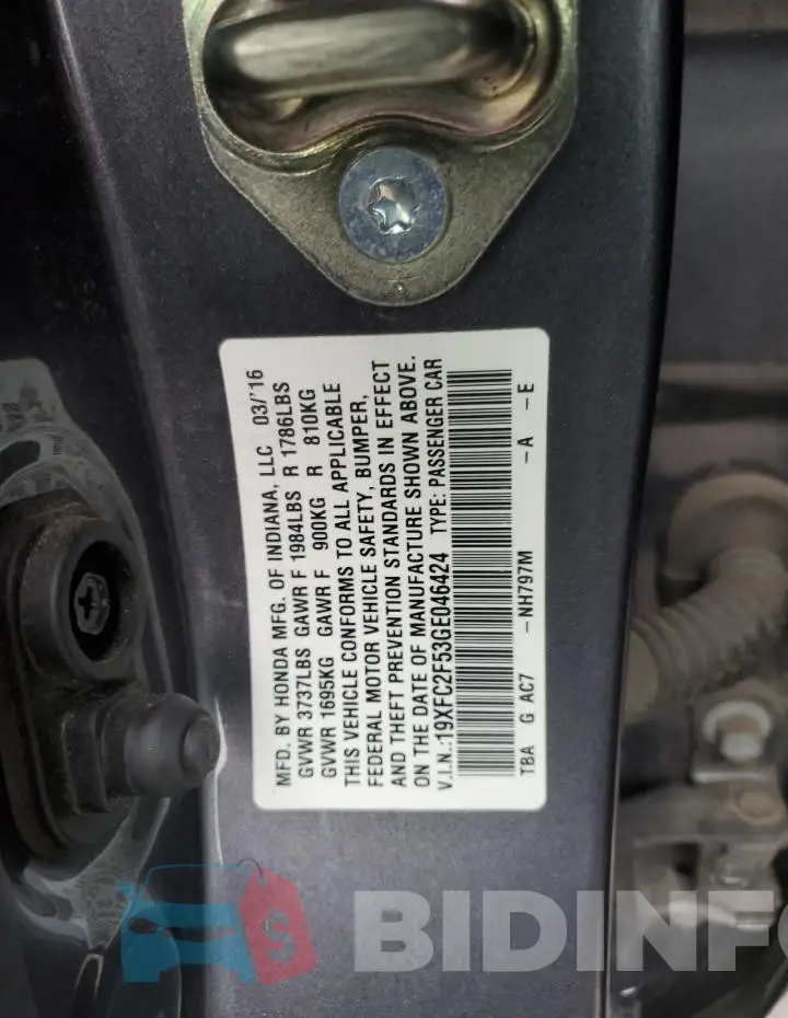 19XFC2F53GE046424 Photo# 12