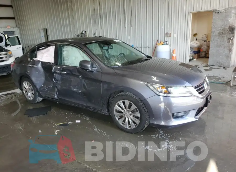 1HGCR2F87FA185115 Photo# 4