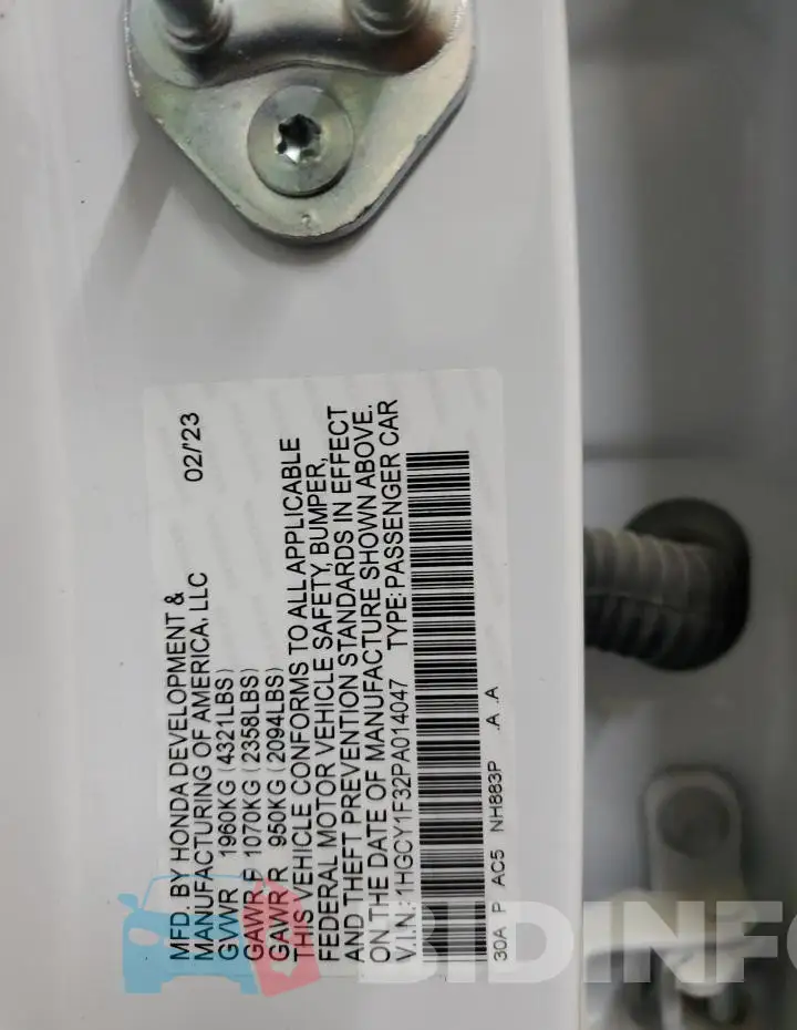 1HGCY1F32PA014047 Photo# 12