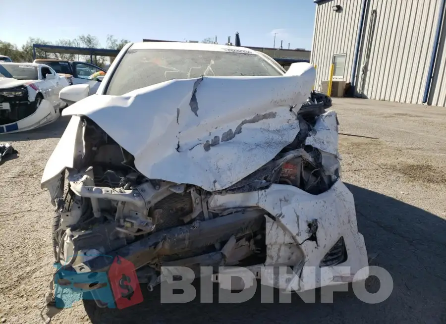 2T1BURHEXHC762433 Photo# 5