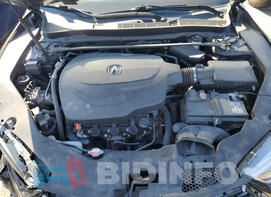 19UUB2F36KA000074 Photo# 11