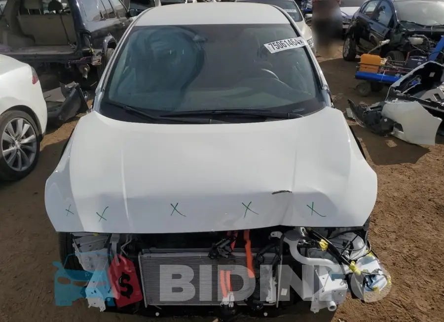 1N4AZ1BV6RC550636 Photo# 5