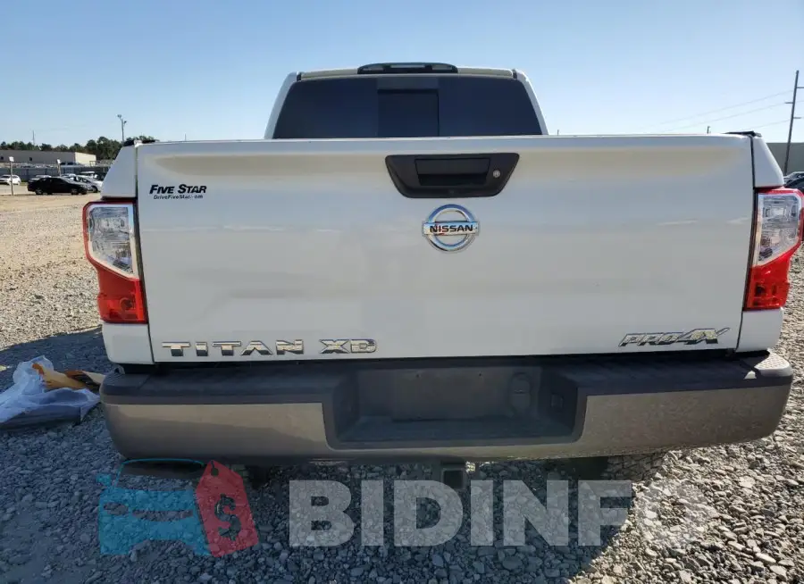 1N6BA1F40JN539063 Photo# 6