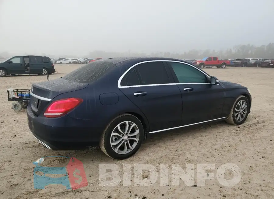 55SWF8DB7KU292719 Photo# 3