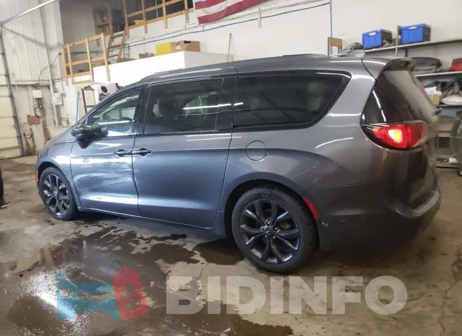 2C4RC1EG5JR338155 Photo# 2