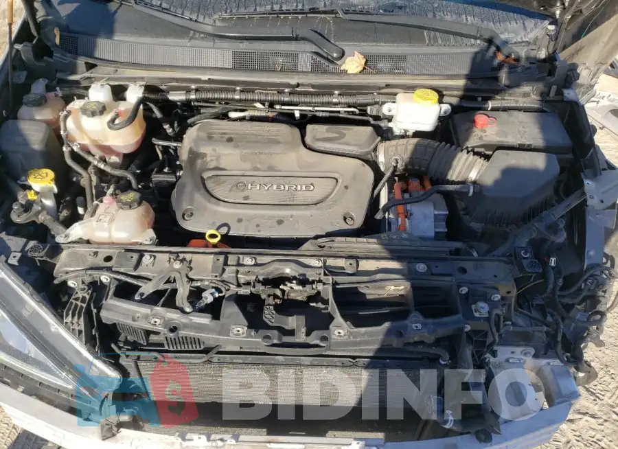 2C4RC1N75JR112021 Photo# 12