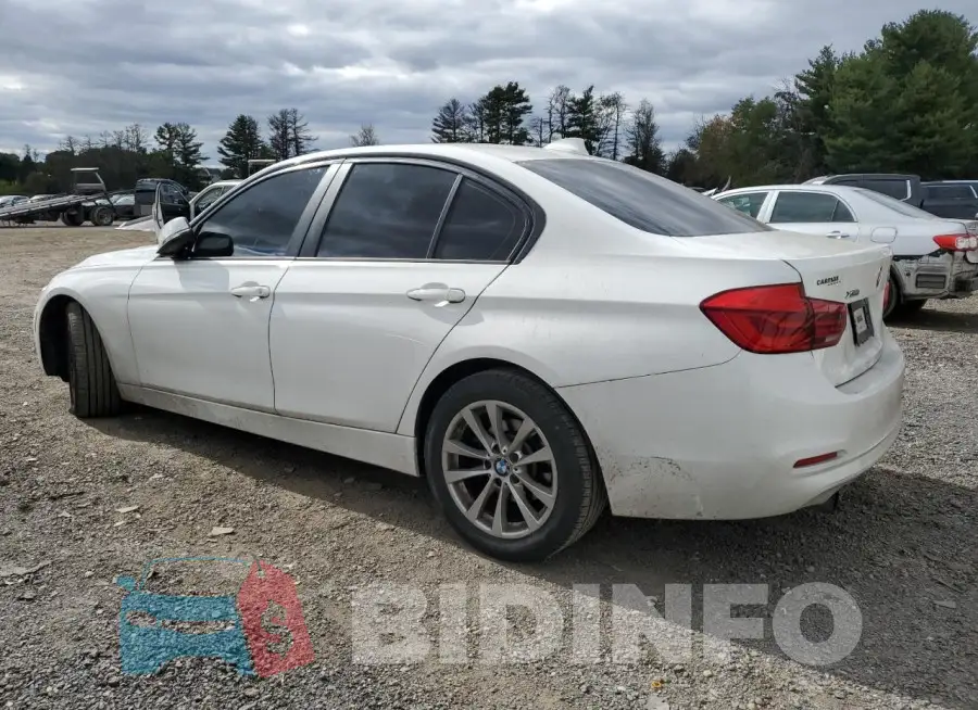 WBA8E5G51GNT93522 Photo# 2