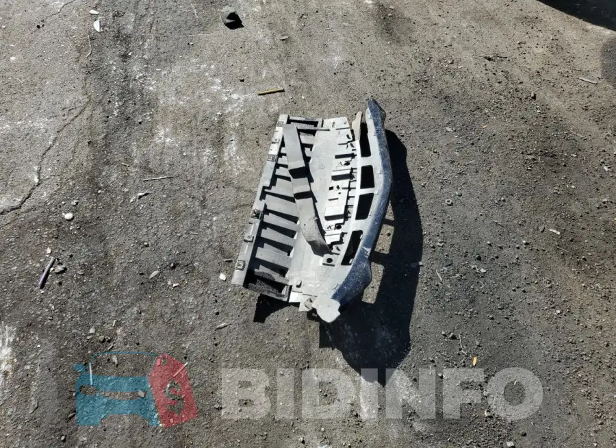 1G1BE5SM5J7171643 Photo# 12