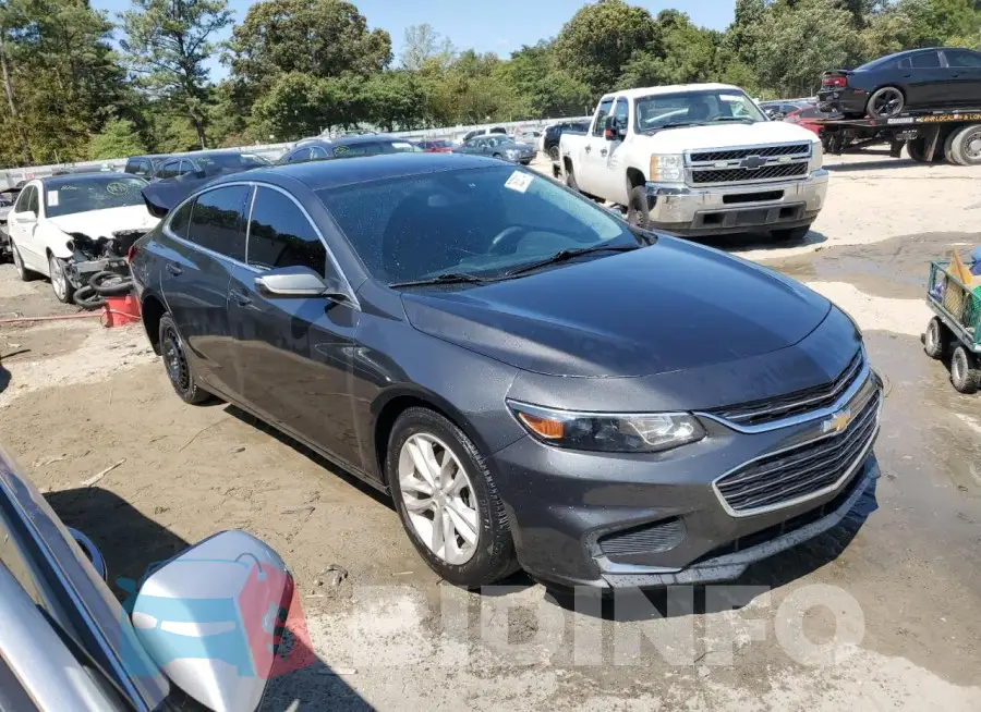 1G1ZD5ST2JF152370 Photo# 4