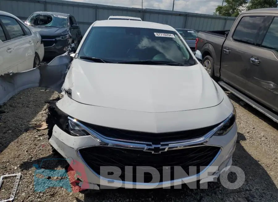 1G1ZG5ST5RF184829 Photo# 5