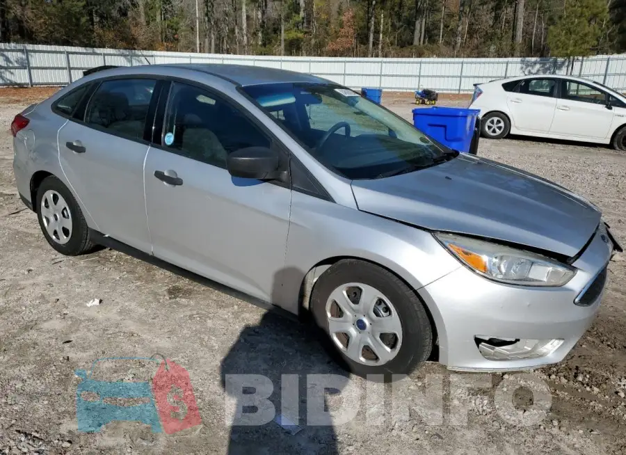 1FADP3E20GL390279 Photo# 4