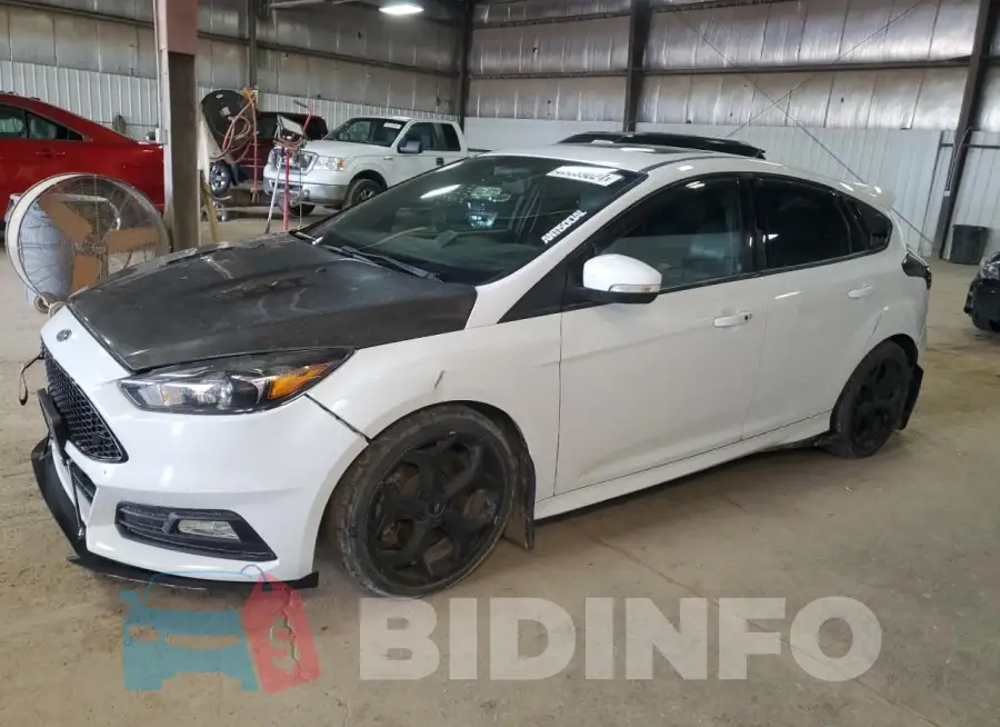 1FADP3L95GL261776 Photo# 1