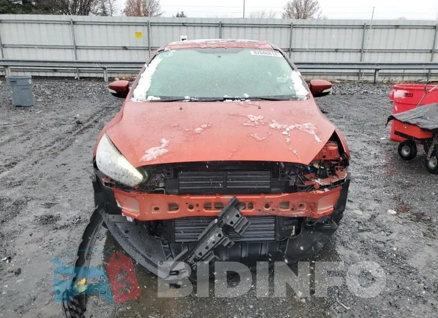 1FADP3M21JL264747 Photo# 5