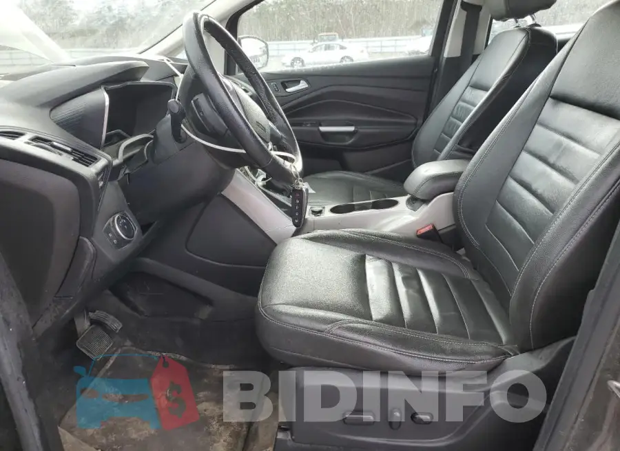 1FADP5CU5FL105123 Photo# 7