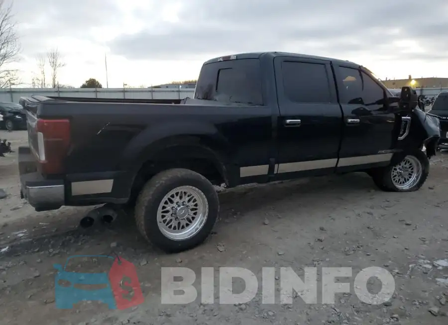 1FT7W2BT9JEB57661 Photo# 3