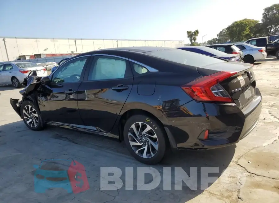 19XFC2F7XGE088834 Photo# 2