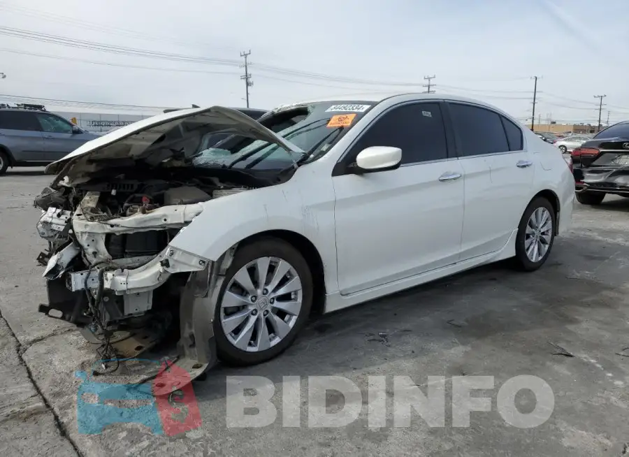 1HGCR2F52HA284241 Photo# 1